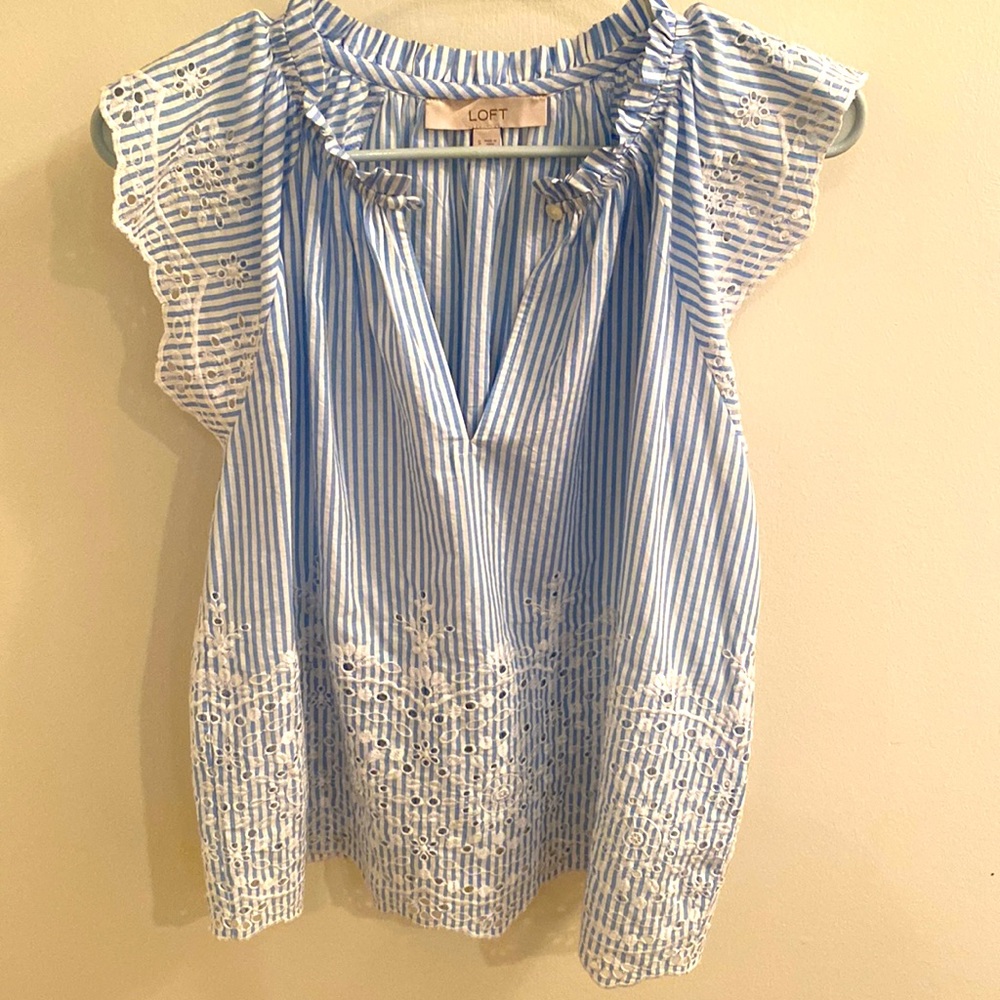 Ann Taylor Loft blue and white pinstriped blouse with eyelet trim. Size Small.
